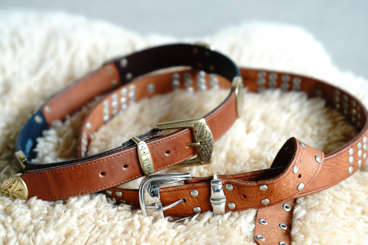 Vintage 90s Two Tone Leather Belt Brass Medallions