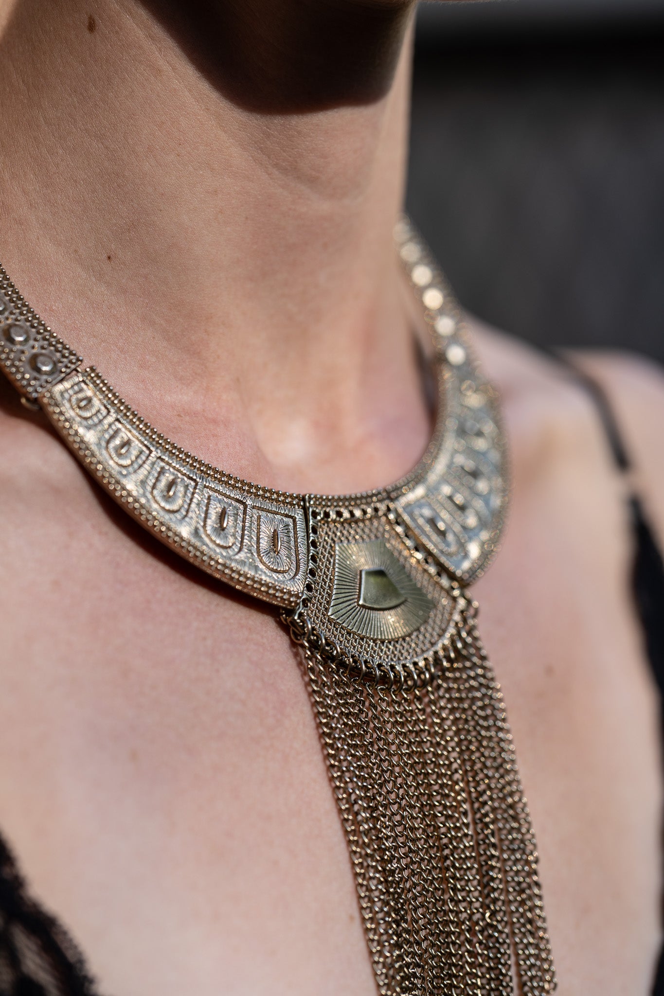 Vintage 70s Collar Plate Necklace w/ Fringe