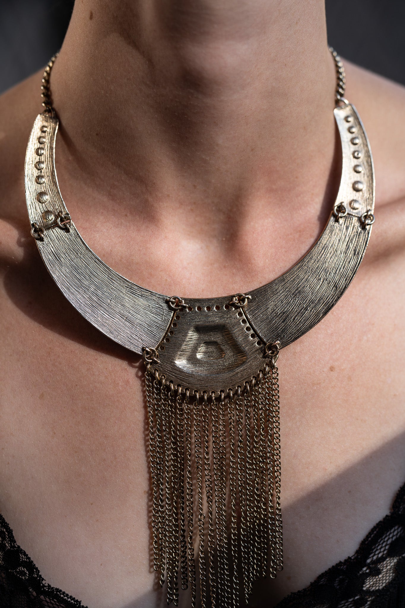 Vintage 70s Collar Plate Necklace w/ Fringe