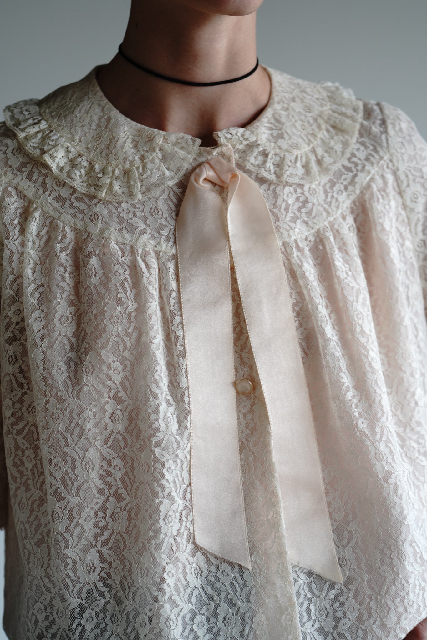 Vintage 50s Lace Bedcoat w/ Satin Bow