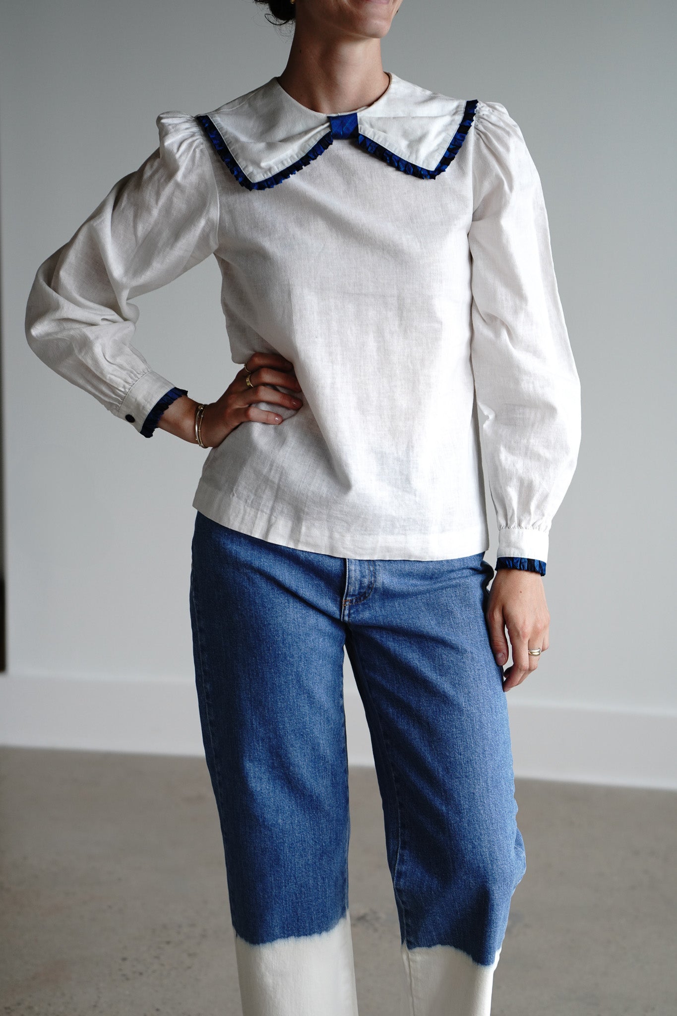 Vintage 80s Bow Front Linen Top