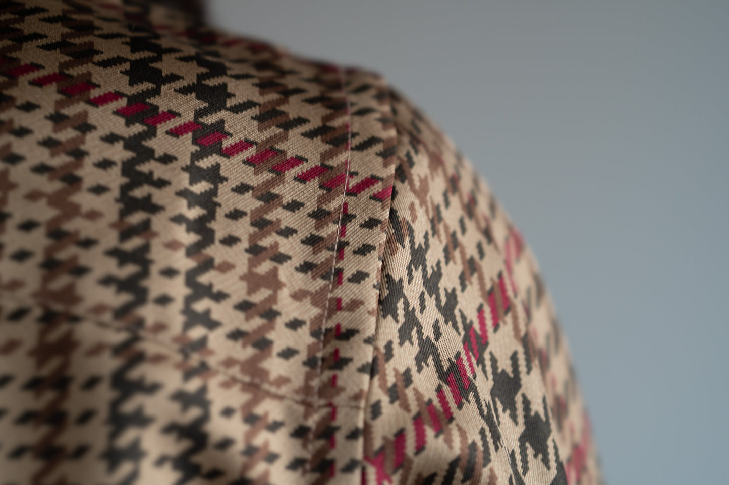 Vintage 90s Silk Houndstooth Equestrian Button Up