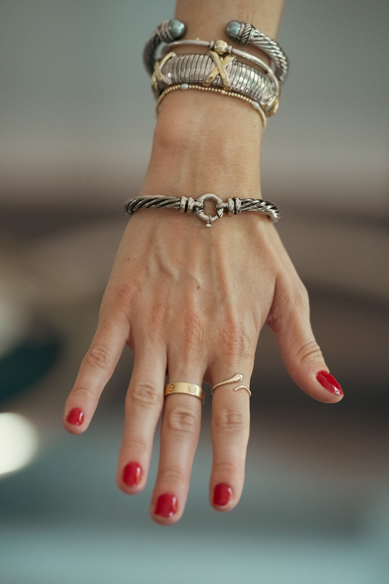 Two Tone Twisted Clasp Cuff Bangle Set